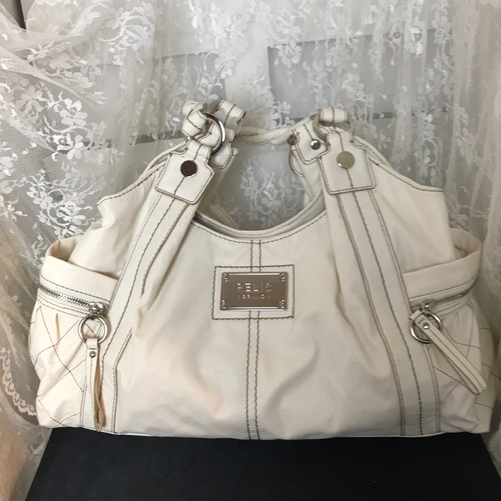 Relic Shoulder Bag Off White Gigantic Purse